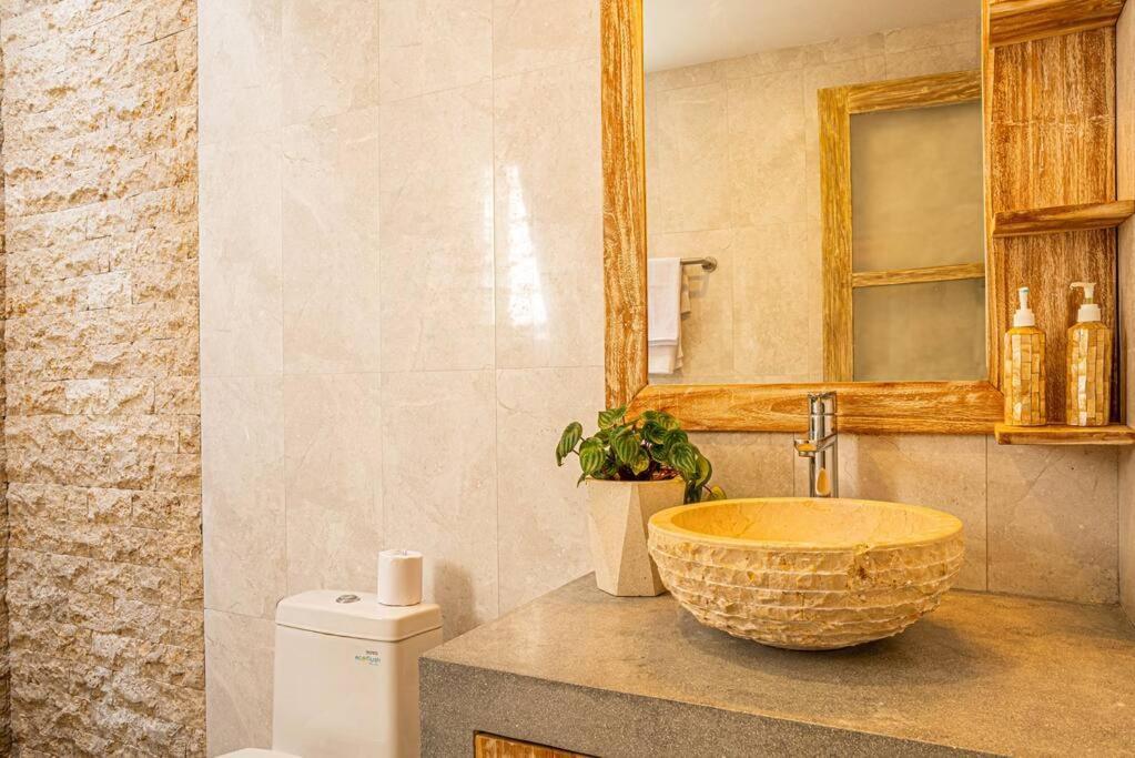 Beautiful Private 2Bed Villa 5 Mins To Finns Beach Canggu  Ngoại thất bức ảnh