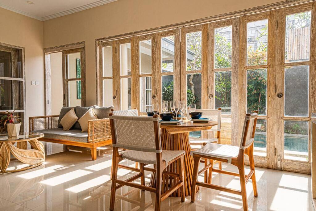 Beautiful Private 2Bed Villa 5 Mins To Finns Beach Canggu  Ngoại thất bức ảnh